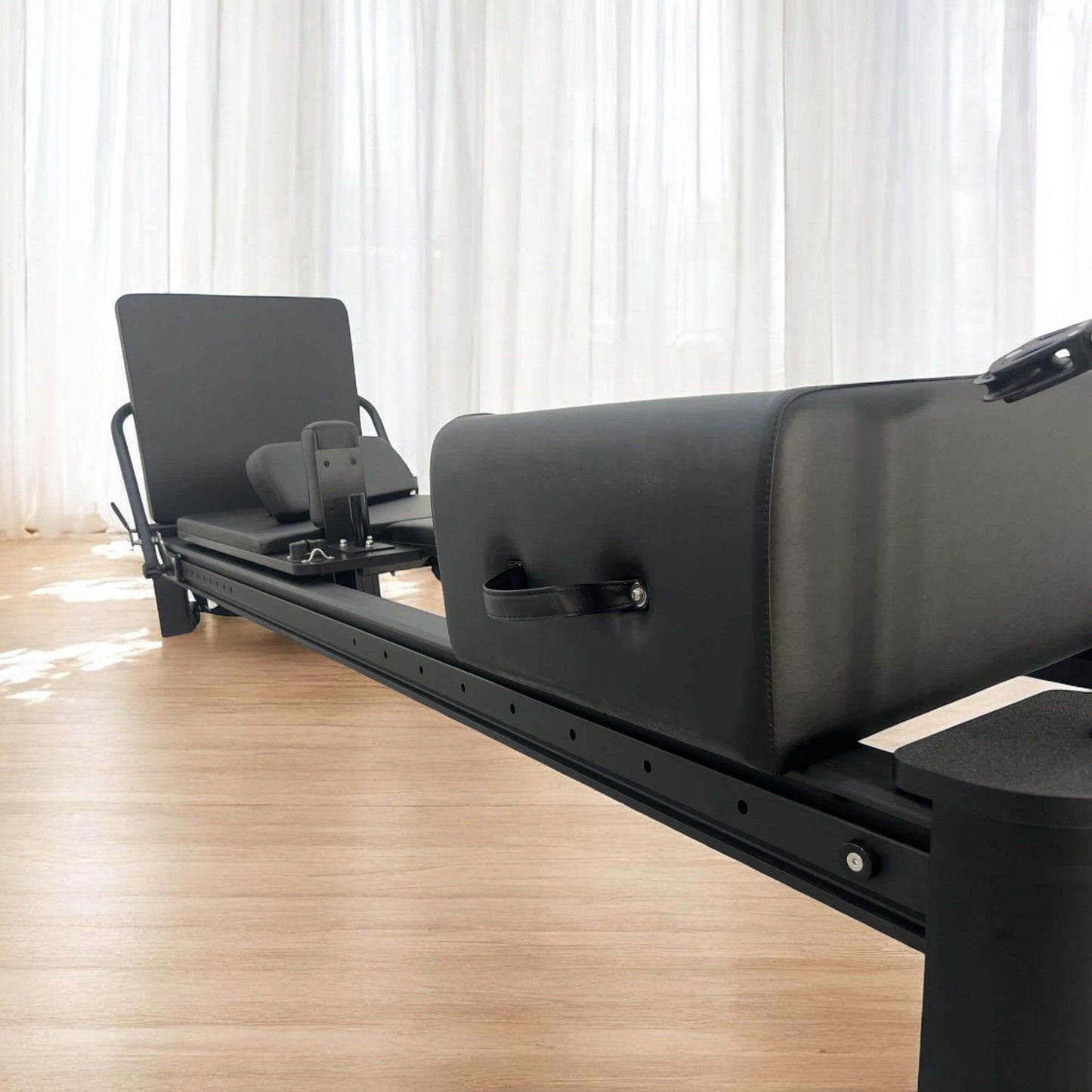 Full Track Queen Studio Pilates Reformer